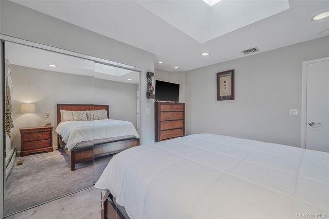 61 Park Avenue, Blue Point, NY 11715