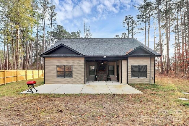 6519 Pargo Road, Charlotte, NC 28216