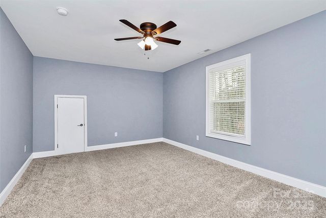 6519 Pargo Road, Charlotte, NC 28216