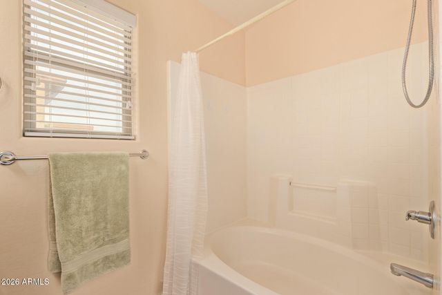 45652 W WINDMILL Drive, Maricopa, AZ 85139