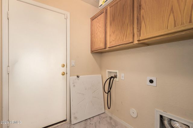 45652 W WINDMILL Drive, Maricopa, AZ 85139