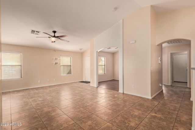 45652 W WINDMILL Drive, Maricopa, AZ 85139