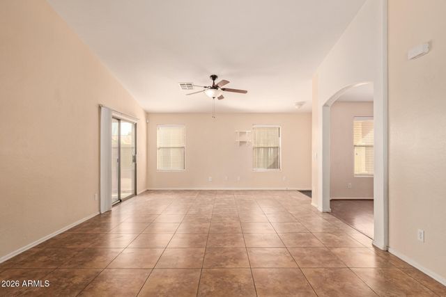 45652 W WINDMILL Drive, Maricopa, AZ 85139