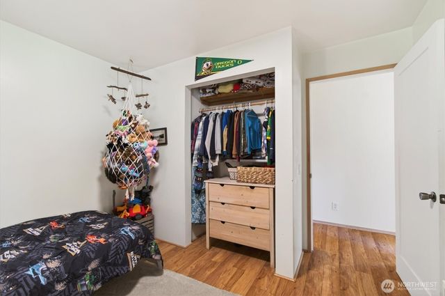 865 E Valley Road, Skamokawa, WA 98647