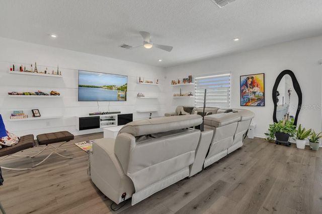 5225 TUSCANY LANE, Davenport, FL 33897