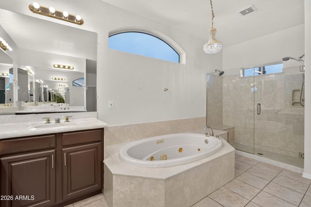 4507 E OLIVE Avenue, Gilbert, AZ 85234