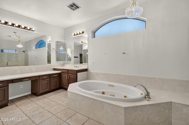 4507 E OLIVE Avenue, Gilbert, AZ 85234