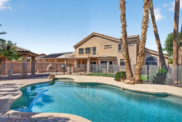 4507 E OLIVE Avenue, Gilbert, AZ 85234