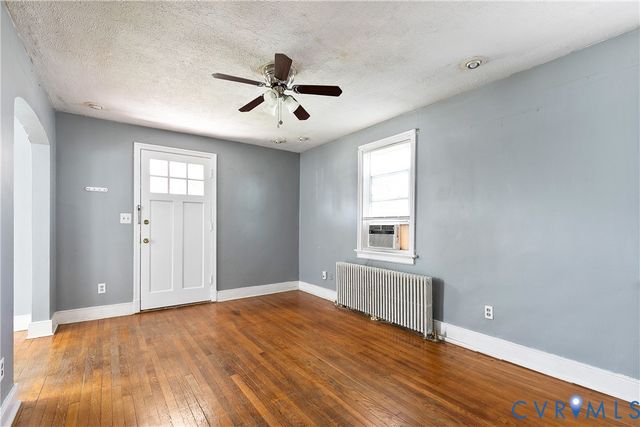 5025 Clarence St, Richmond, VA 23225