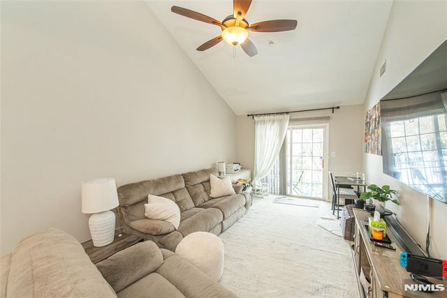 454 Cambridge Drive, Butler Borough, NJ 07405