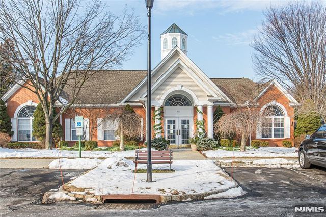 454 Cambridge Drive, Butler Borough, NJ 07405