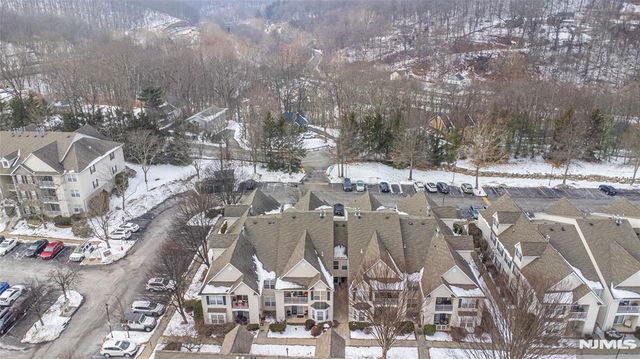 454 Cambridge Drive, Butler Borough, NJ 07405