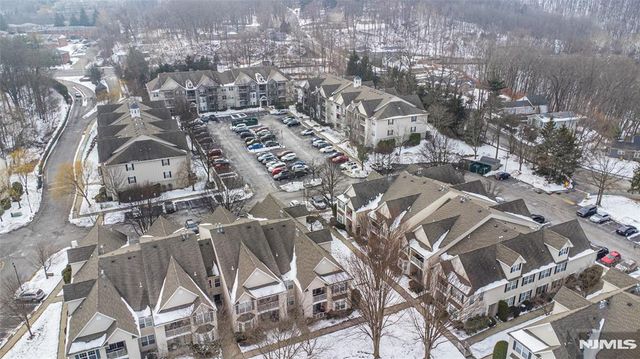 454 Cambridge Drive, Butler Borough, NJ 07405