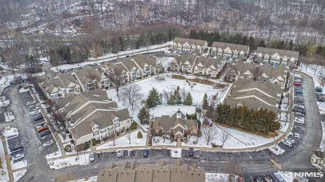 454 Cambridge Drive, Butler Borough, NJ 07405