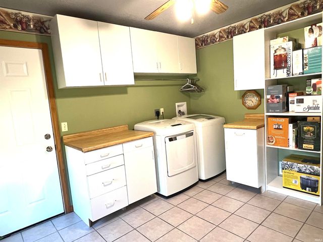 7901 Glenoak Parkway, Fort Wayne, IN 46815