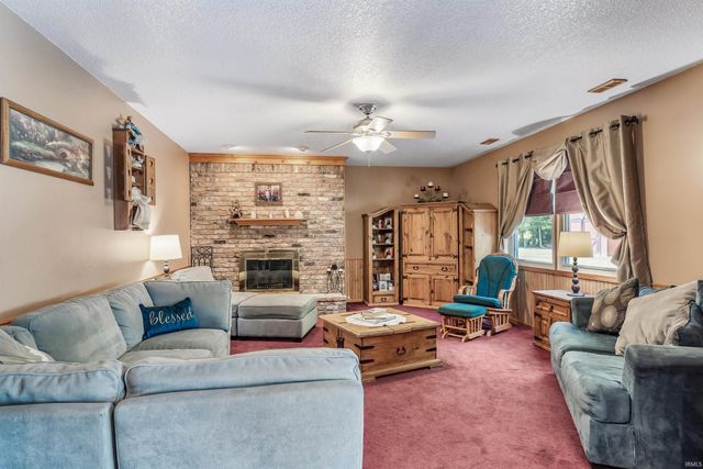 7901 Glenoak Parkway, Fort Wayne, IN 46815