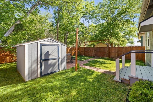 314 and 312 W 3rd ST, Taylor, TX 76574