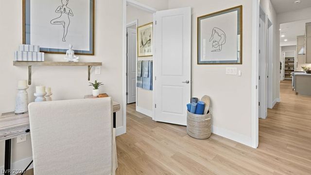 201 Paraggi Bay Drive, Henderson, NV 89011
