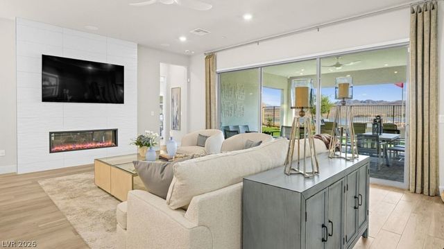 201 Paraggi Bay Drive, Henderson, NV 89011