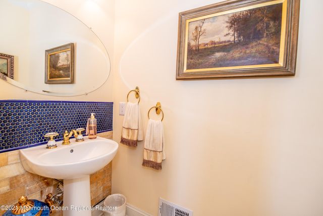 720 Maidenstone Drive, Brick, NJ 08724