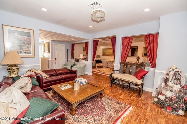 720 Maidenstone Drive, Brick, NJ 08724