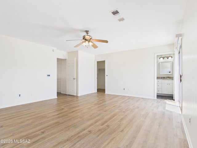 9974 E Deer Trail, Tucson, AZ 85748