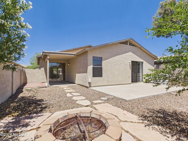 9974 E Deer Trail, Tucson, AZ 85748