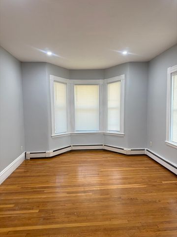 324 Granite St A, Quincy, MA 02169