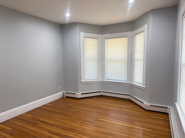 324 Granite St A, Quincy, MA 02169