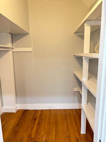 324 Granite St A, Quincy, MA 02169