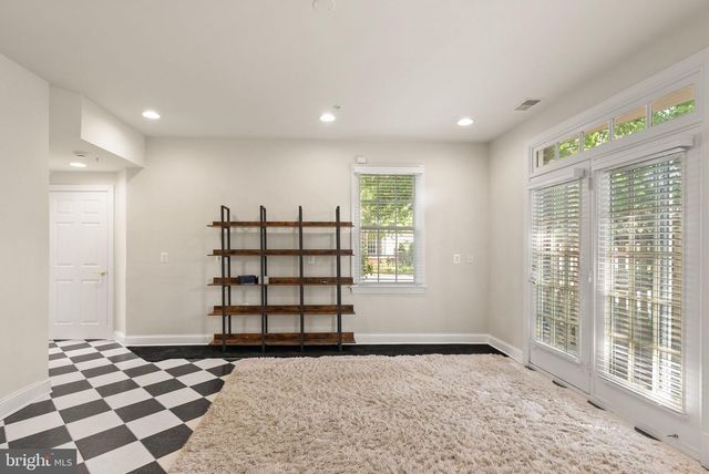 1334 LESSARD LN, Mclean, VA 22101