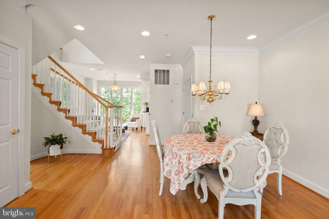 1334 LESSARD LN, Mclean, VA 22101