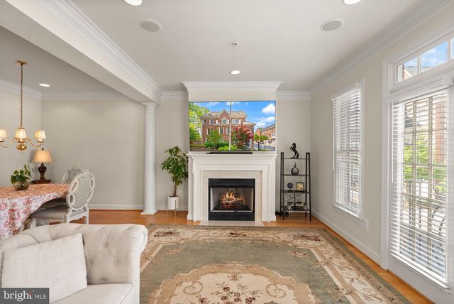 1334 LESSARD LN, Mclean, VA 22101