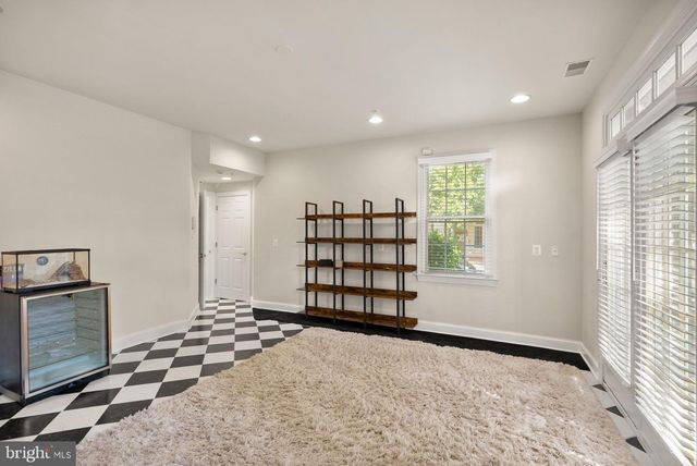 1334 LESSARD LN, Mclean, VA 22101