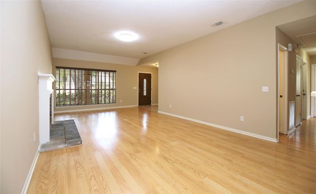 18203 Brooknoll Drive, Houston, TX 77084