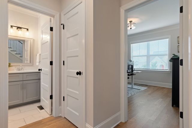 6050 Kidman Ln, Spring Hill, TN 37174
