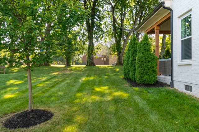 6050 Kidman Ln, Spring Hill, TN 37174