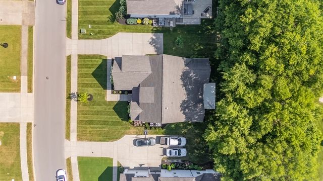 6050 Kidman Ln, Spring Hill, TN 37174
