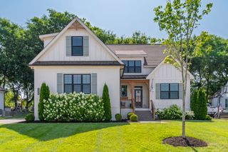 6050 Kidman Ln, Spring Hill, TN 37174