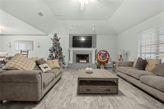 6638 Opengate Dr, Corpus Christi, TX 78413