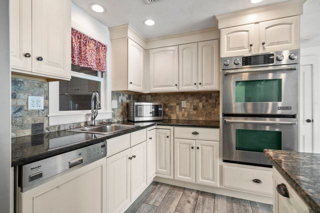 95 Dean St, Raynham, MA 02767