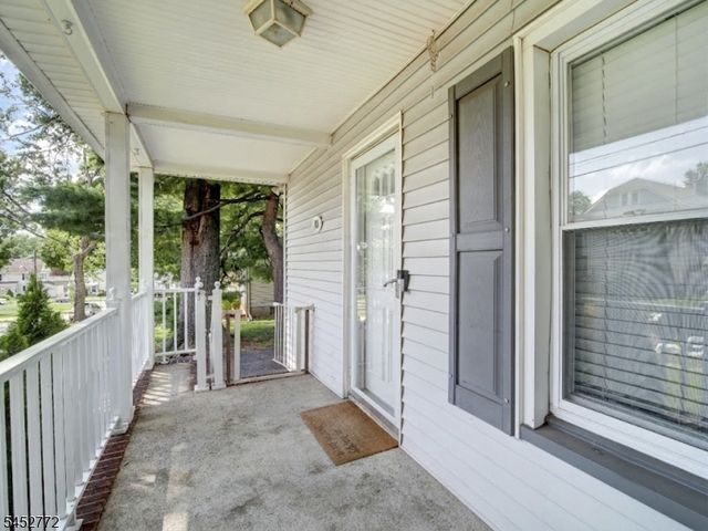 20 Watchung Pl, Bloomfield Twp., NJ 07003