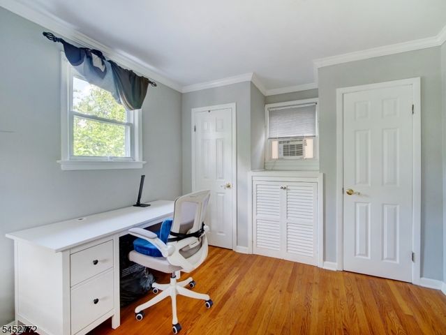 20 Watchung Pl, Bloomfield Twp., NJ 07003