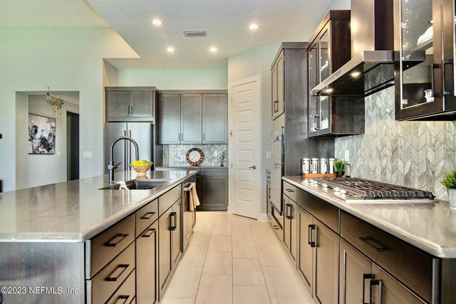 10173 ILLUMINATION Drive, Jacksonville, FL 32256