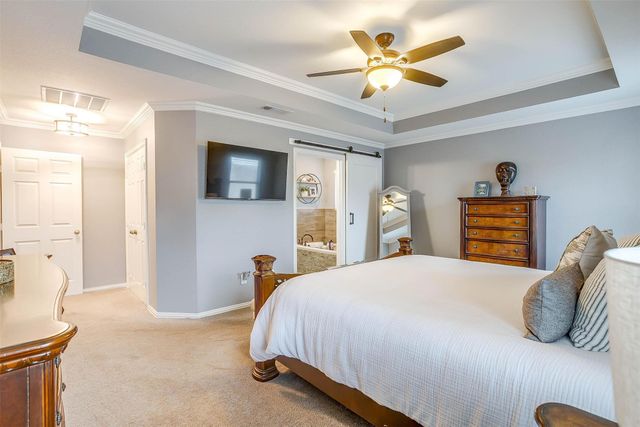 2908 Greenway Drive, Burleson, TX 76028
