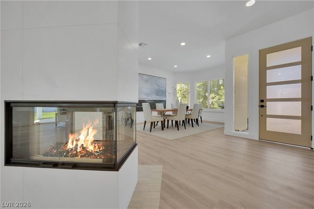 8981 Rivers Edge Drive, Las Vegas, NV 89117