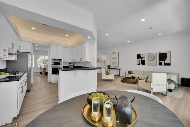 8981 Rivers Edge Drive, Las Vegas, NV 89117