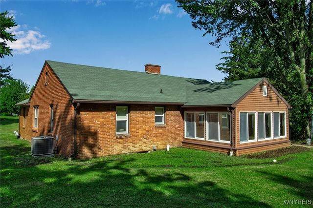 10610 Swamp Road, Sheridan, NY 14063