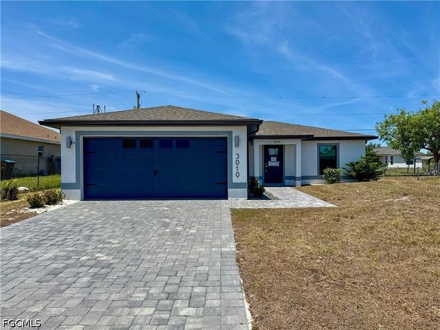 3010 NE 6th PL, Cape Coral, FL 33909