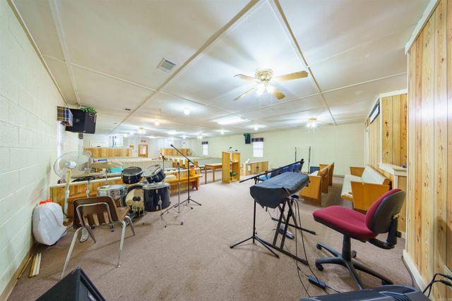 105 Chamblee Drive, Batesville, AR 72501